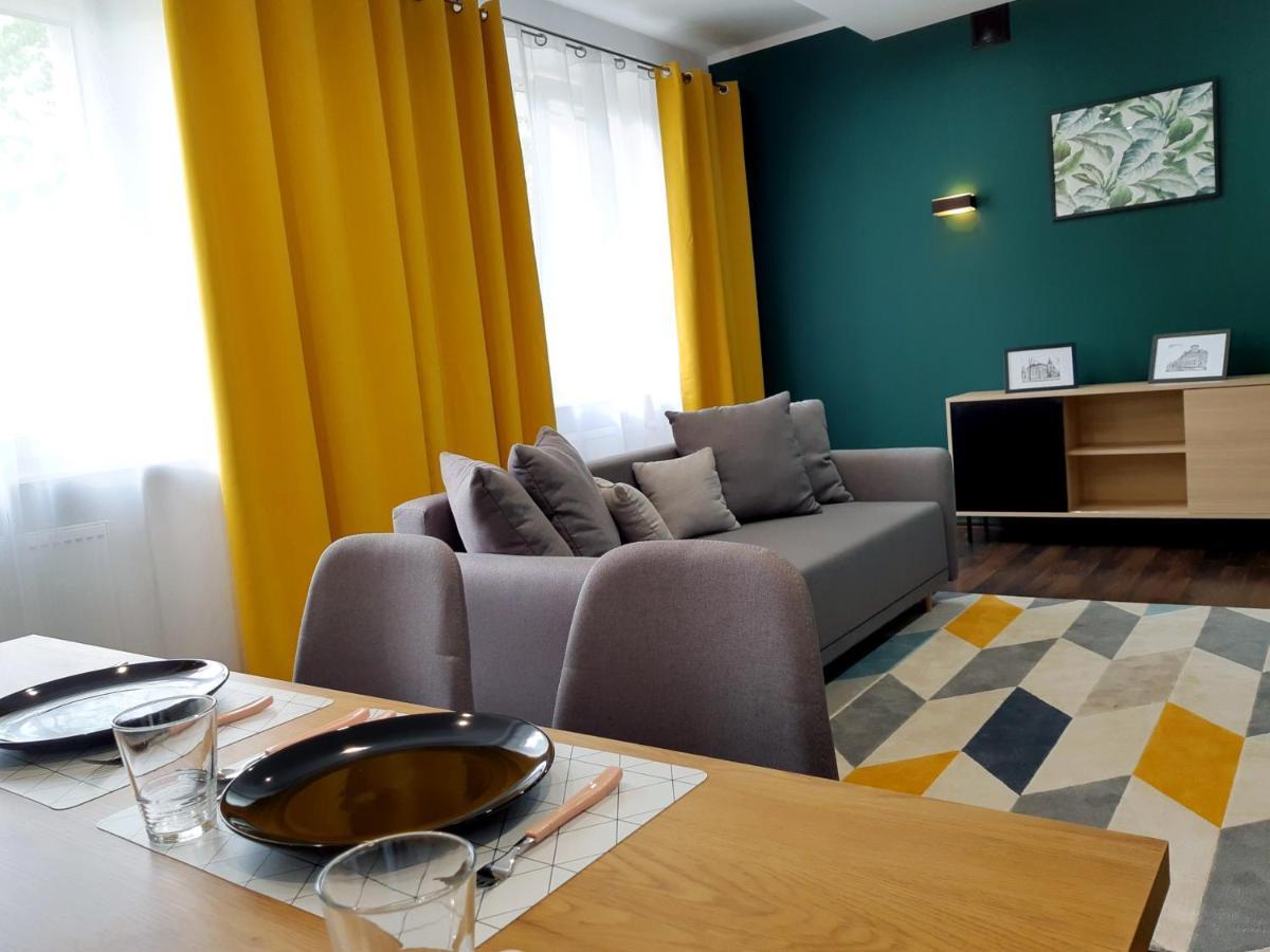 Emerald Apartament Белосток Экстерьер фото